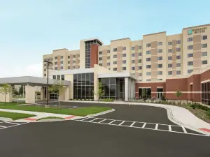 Embassy Suites by Hilton Chicago Naperville