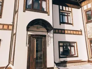 Boutique Hotel Seasons