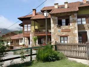 Apartamentos Rurales El Collaín de Campiellos
