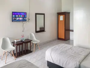Hotel Pelangi Merak RedPartner