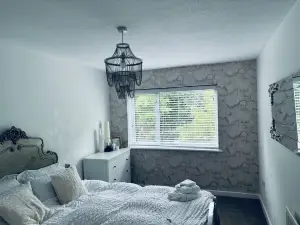 Modern Lancashire stay with private Hot-tub