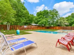 Private Pool & Hot Tub! Charming Hill Country Home Minutes to Wineries/Shops!