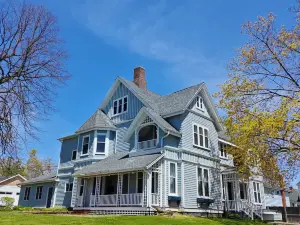 Andy's Blue House