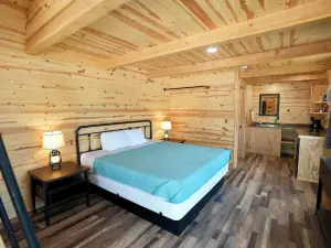 Pine Haven Lodging