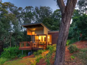 Montville Ocean View Cottages