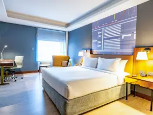 Courtyard Santiago Airport