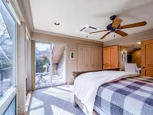 Two-Story Riverfront Home w/ Beautiful Kitchen & Private Hot Tub