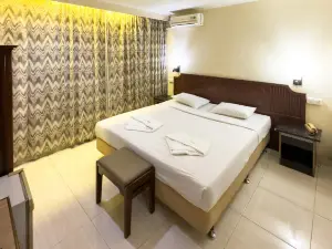 Lima's Hotel