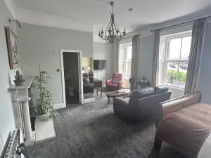Long Quay House