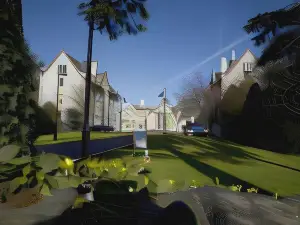 เดอะ แมเนจเมนต์ เซ็นเตอร์