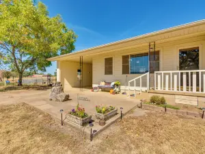 Charming Subiaco Getaway Near Arkansas River!
