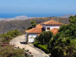 โรงแรม กอล์ฟ บันดามา บาย แอร์เนสต์