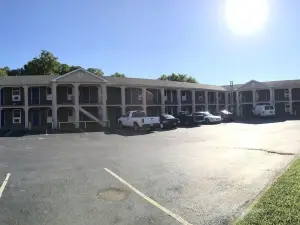 ทาวน์อินน์