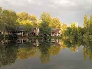 Hôtel l'Ile du Saussay