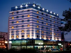 Aqua Hotel