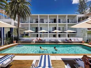 Halcyon House