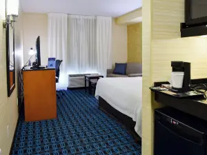 Fairfield Inn & Suites Hartford Airport