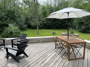 Stylish Farmhouse for Families Near Lake Champlain