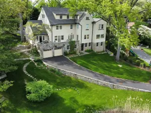 Luxury Home with Amazing Water Views - Perfect for an intimate family gathering