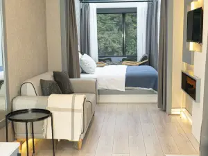 River Side TinyHouse