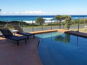 Saltwater Apartments