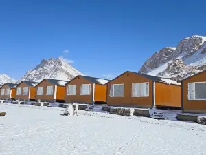 Spiti Villa Himalayan Brothers