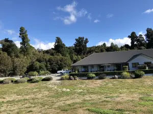 Lake Brunner Longhouse