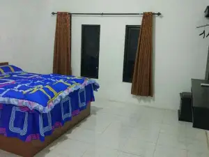 Sutra Hotel