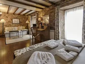 호텔 루스티코 루가르 도 코타리뇨