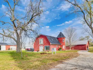 Sauna & Private Hot Tub: Kirkwood Farmhouse!