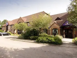 Premier Inn Bridgend (M4, J35)