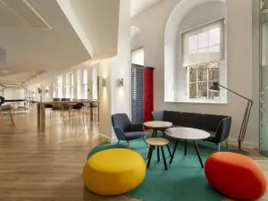 Holiday Inn Express Edinburgh City Centre