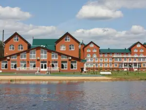 Alexandrovskaya Sloboda Hotel
