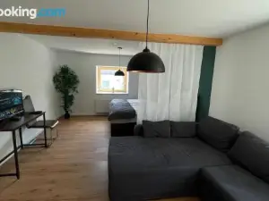 Apartment mit Burgblick