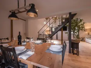 Stay Switzerland - 2 Bedroom Mountain View Apt