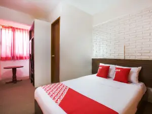 OYO Hotel Maria Teresa Inn