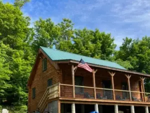 Cozy cabin in the woods on top of the ridge.  A quiet retreat.