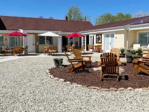 River Rock Inn B&B