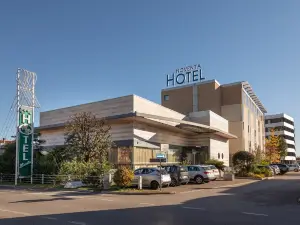 Noventa Hotel