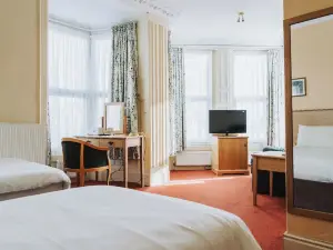 Welbeck Hotel & Apartments