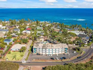 Kuau Plaza Paia Condo with Parking