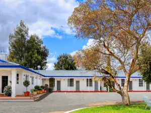 克羅尼爾汽車旅館及服務式公寓