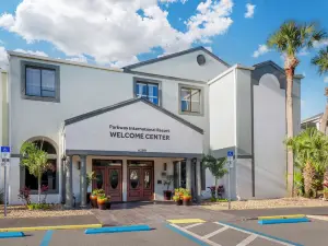 Parkway International Resort