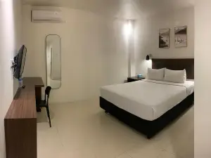 Hotel Harmony