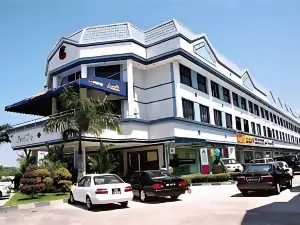 Grand City Hotel
