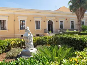 Syraka Hotel LR Collection