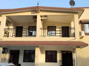 Jalsa Villa | Rooms & Kitchen