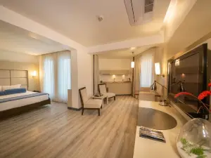MY Hotel