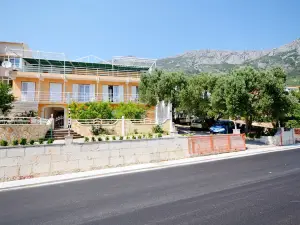Apartments Josko