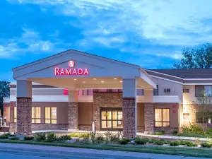 Ramada by Wyndham Minneapolis Golden Valley